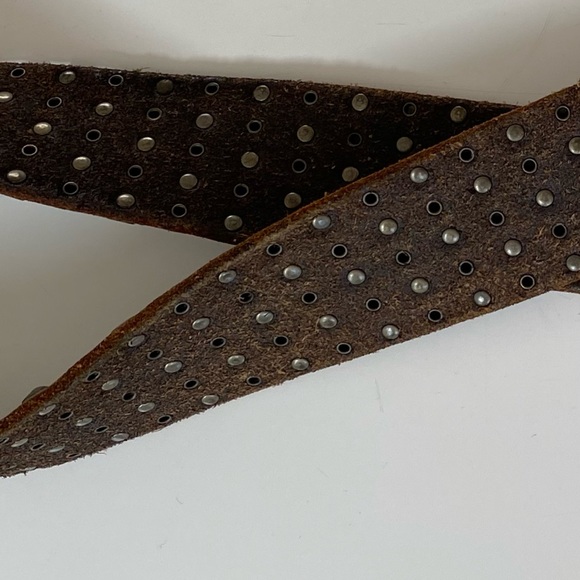 Grey Studded Belt, size 34 - Picture 3 of 8